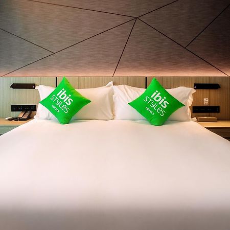 Ibis Styles Dongguan Changan Exterior foto