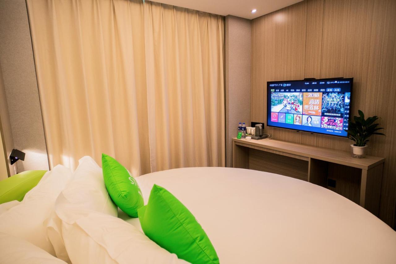 Ibis Styles Dongguan Changan Exterior foto